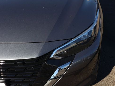 New 2025 Nissan Sentra SV image 10