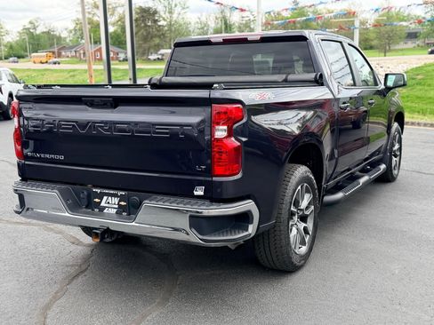 Used 2024 Chevrolet Silverado 1500 LT AWD/4WD image 5