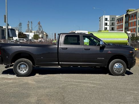 New 2026 RAM 3500 Laramie w/ Max Tow Package image 2