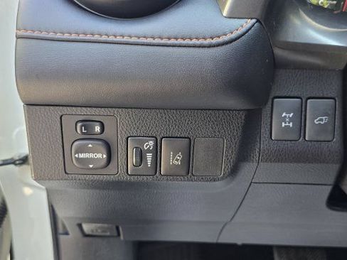 Used 2017 Toyota RAV4 SE w/ Power Extra Value Package AWD/4WD image 16