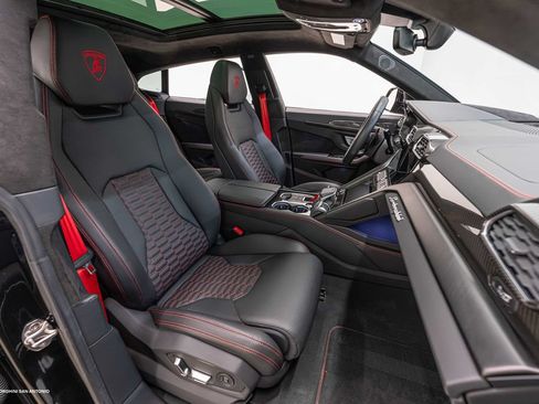 Used 2024 Lamborghini Urus S AWD/4WD image 25