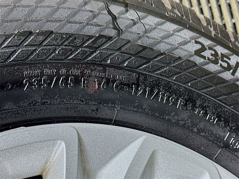 Used 2024 Ford Transit 250 Low Roof w/ Exterior Upgrade Package image 20