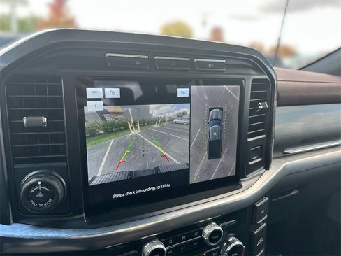 Used 2022 Ford F150 Lariat image 24