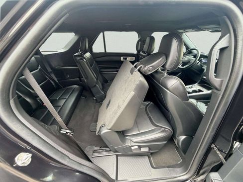 Used 2020 Ford Explorer ST w/ ST Street Pack AWD/4WD image 28