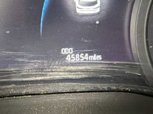 Used 2025 Toyota Sienna XLE FWD image 14