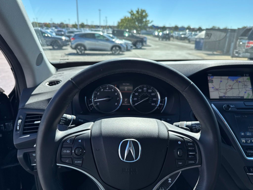 Certified 2018 Acura MDX w/ Technology Package FWD image 12