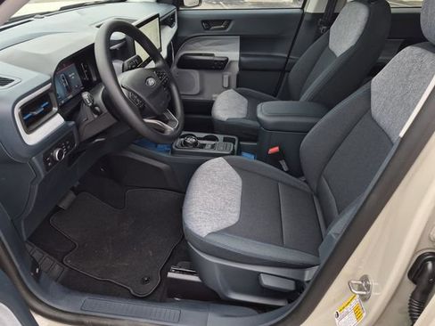 New 2025 Ford Maverick XLT w/ Equipment Group 301A image 9