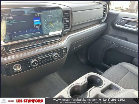 Used 2023 Chevrolet Silverado 1500 LT AWD/4WD image 32