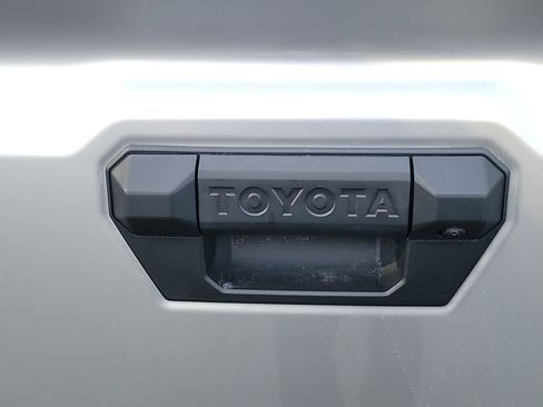 New 2026 Toyota Tacoma SR5 image 9