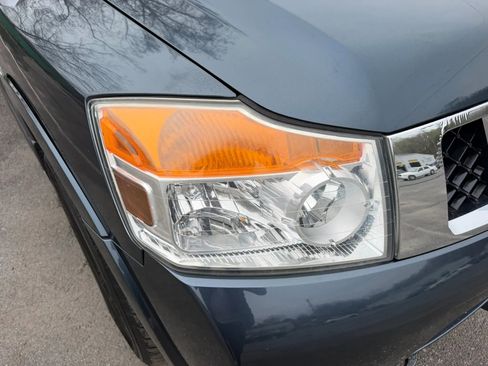 Used 2013 Nissan Armada SL AWD/4WD image 4