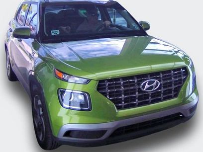 Used 2024 Hyundai Venue SEL