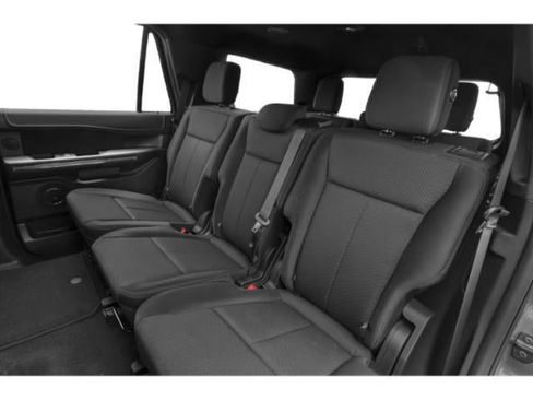 Used 2020 Ford Expedition XLT w/ Equipment Group 202A AWD/4WD image 14