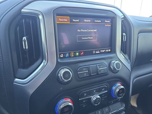 Used 2020 GMC Sierra 1500 Elevation w/ Elevation Value Package AWD/4WD image 23