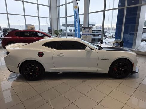 Used 2022 Chevrolet Camaro SS image 18