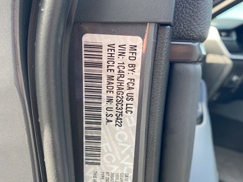 New 2025 Jeep Grand Cherokee Altitude image 47