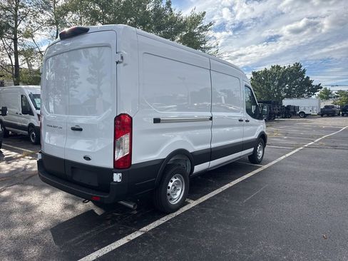 New 2025 Ford Transit 250 148 Medium Roof image 8