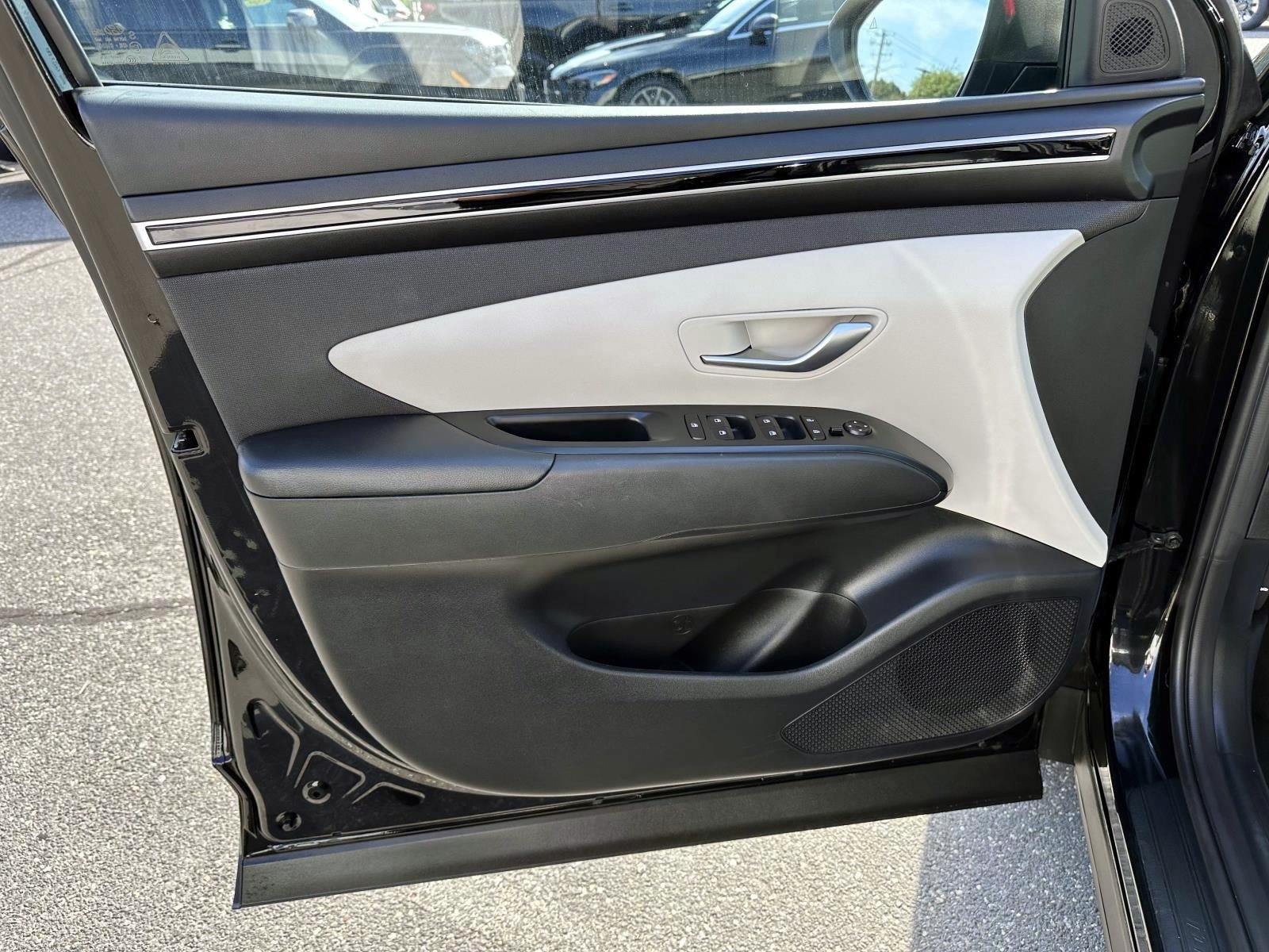 Used 2023 Hyundai Tucson SEL w/ Convenience Package AWD/4WD image 8