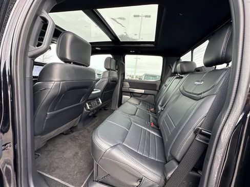 Used 2024 Ford F150 Platinum image 17