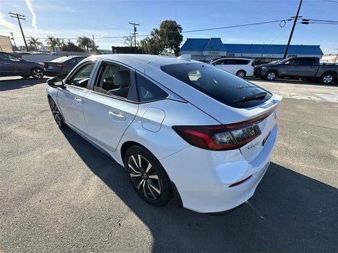 Used 2022 Honda Civic EX-L image 32