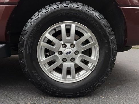 Used 2012 Ford Expedition EL XLT image 31