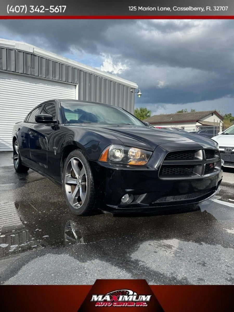 Used 2014 Dodge Charger R/T RWD image 2