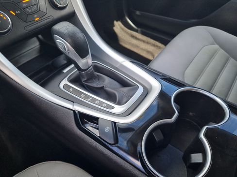 Used 2015 Ford Fusion S FWD image 31