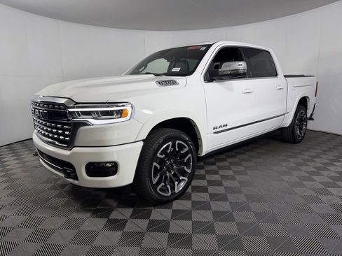 Used 2025 RAM 1500 Limited AWD/4WD image 3