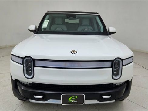 Used 2024 Rivian R1S Adventure image 2