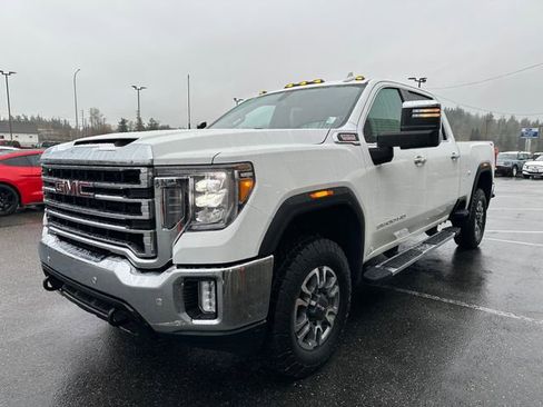Used 2023 GMC Sierra 3500 SLT image 7