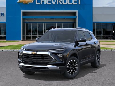 New 2026 Chevrolet TrailBlazer LT w/ LT Cold Weather Package FWD image 6