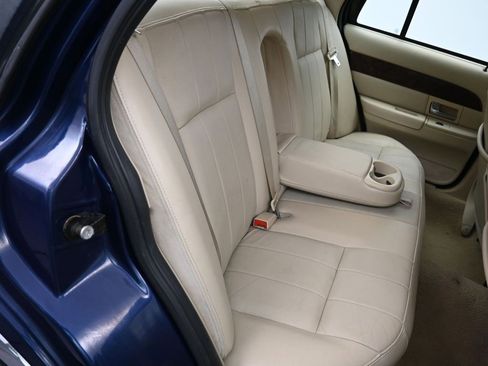 Used 2006 Mercury Grand Marquis LS image 27