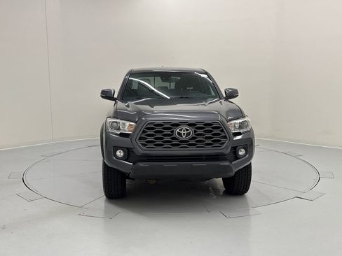 Used 2021 Toyota Tacoma TRD Off-Road w/ Technology Package image 8