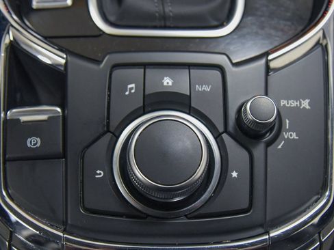 Used 2019 MAZDA CX-9 Touring w/ Touring Premium Package image 28