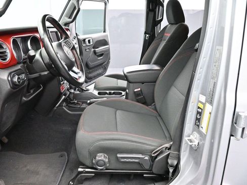Used 2021 Jeep Wrangler Unlimited Rubicon AWD/4WD image 12