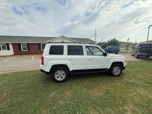 Used 2013 Jeep Patriot Sport w/ PWR Value Group image 8