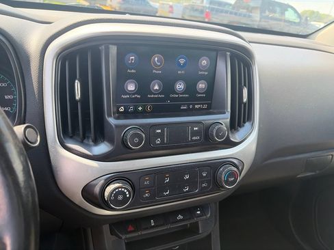 Used 2021 Chevrolet Colorado LT AWD/4WD image 17