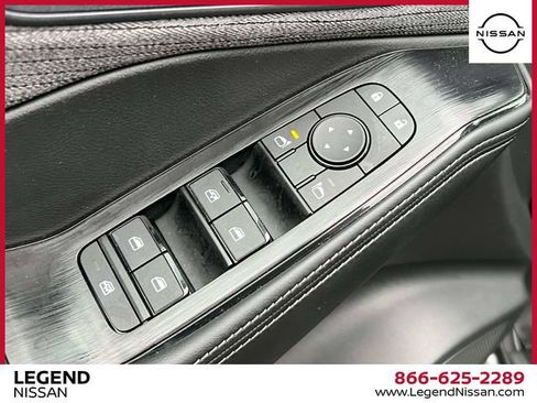 Certified 2023 Nissan Rogue SV AWD/4WD image 17