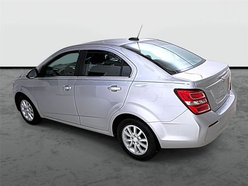 Used 2019 Chevrolet Sonic LT image 2