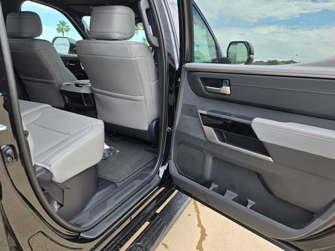 New 2026 Toyota Tundra Limited AWD/4WD image 19