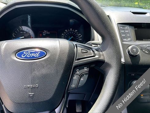 Used 2016 Ford Edge SE AWD/4WD image 16