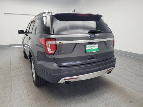 Used 2016 Ford Explorer XLT w/ Equipment Group 202A AWD/4WD image 6