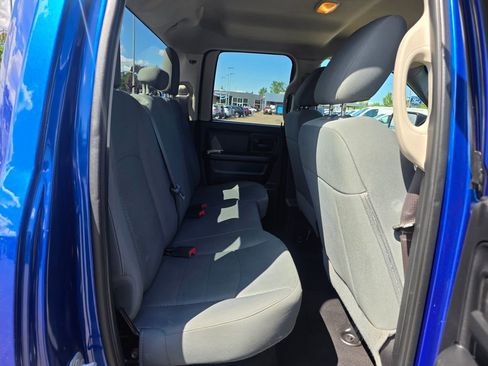 Used 2015 RAM 1500 ST w/ SXT Appearance Group AWD/4WD image 19
