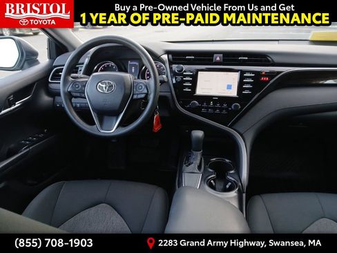 Used 2020 Toyota Camry LE image 17