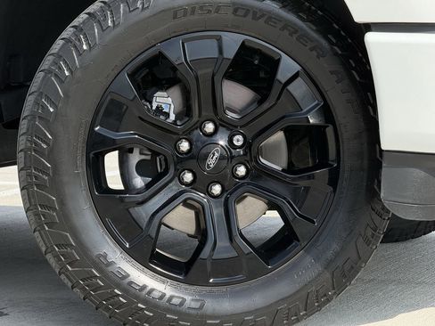 Used 2023 Ford F150 Lariat w/ Equipment Group 502A High image 10