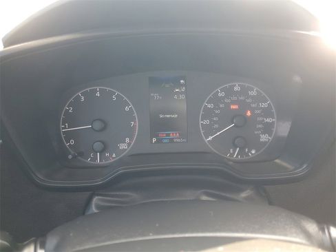 Used 2025 Toyota Corolla LE image 21