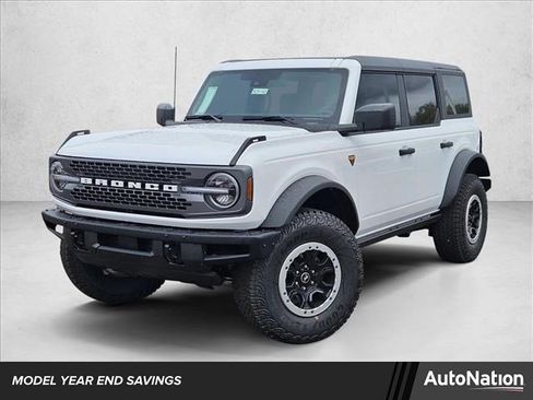 New 2025 Ford Bronco Badlands w/ Sasquatch Package image 1