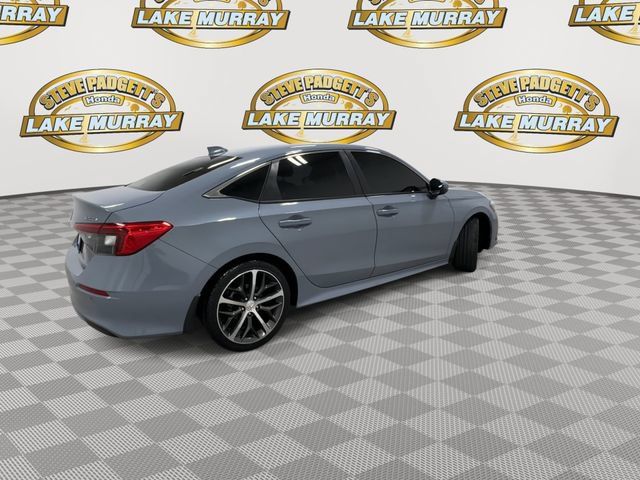Used 2024 Honda Civic Touring image 4