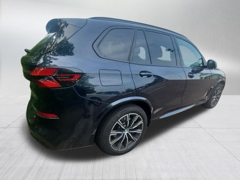 Used 2024 BMW X5 xDrive40i w/ Executive Package AWD/4WD image 4