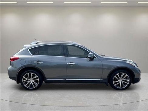 Used 2017 INFINITI QX50 2WD w/ Premium Plus Package image 6