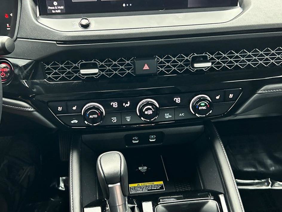 Used 2025 Honda Accord Touring image 17
